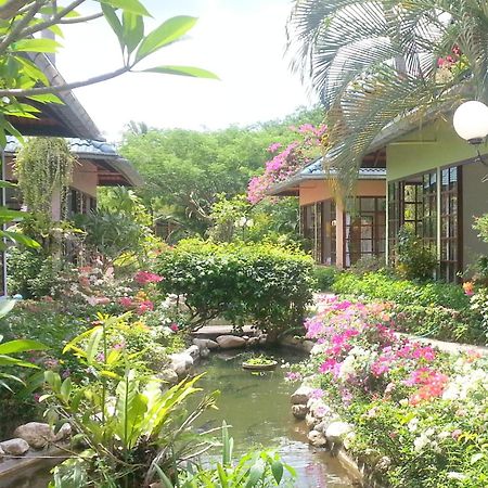 Ekman Garden Resort Сішон Екстер'єр фото