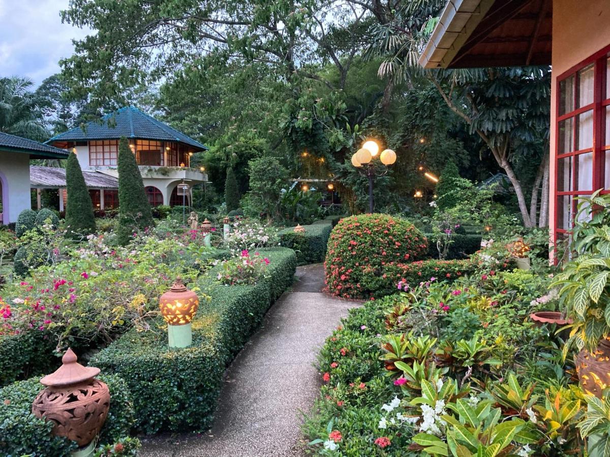 Ekman Garden Resort Сішон Екстер'єр фото