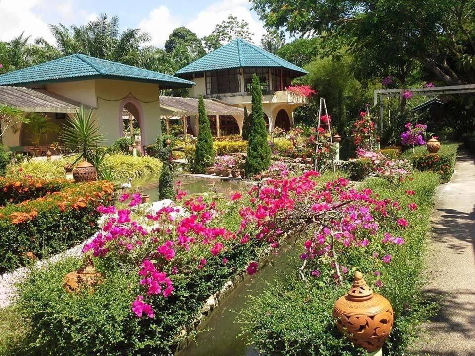 Ekman Garden Resort Сішон Екстер'єр фото