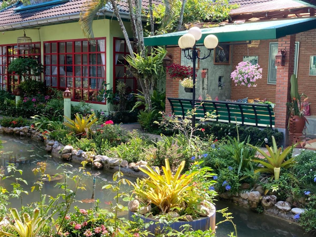 Ekman Garden Resort Сішон Екстер'єр фото
